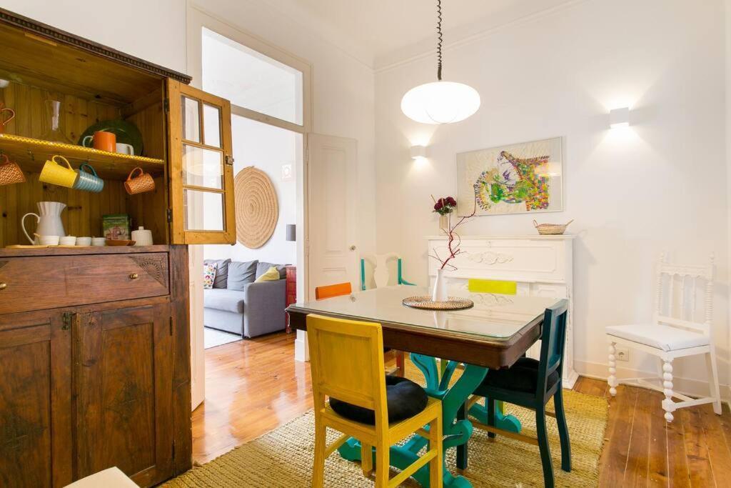 Principe Real Cool And Artistic 3 Bedrooms Flat! Lisbon Luaran gambar