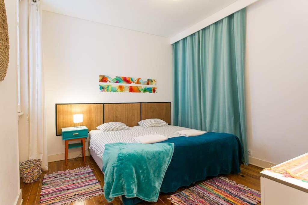 Principe Real Cool And Artistic 3 Bedrooms Flat! Lisbon Luaran gambar