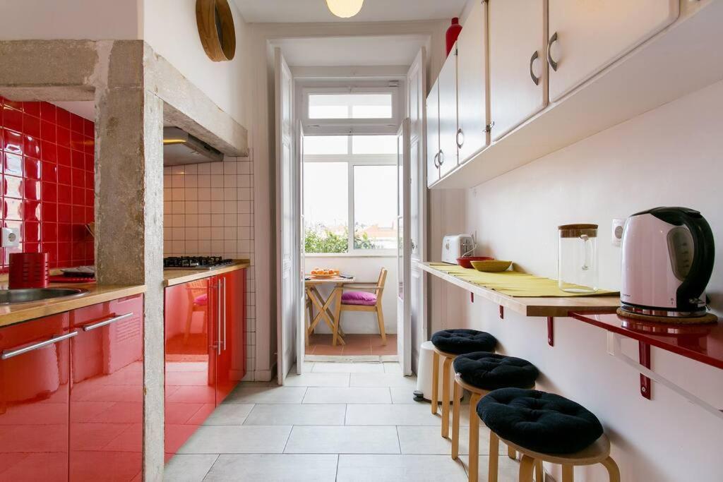 Principe Real Cool And Artistic 3 Bedrooms Flat! Lisbon Luaran gambar